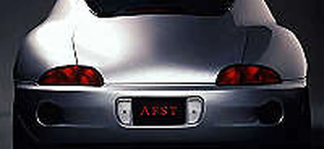 L'auto ibrida due volte: elettrica/ibrida