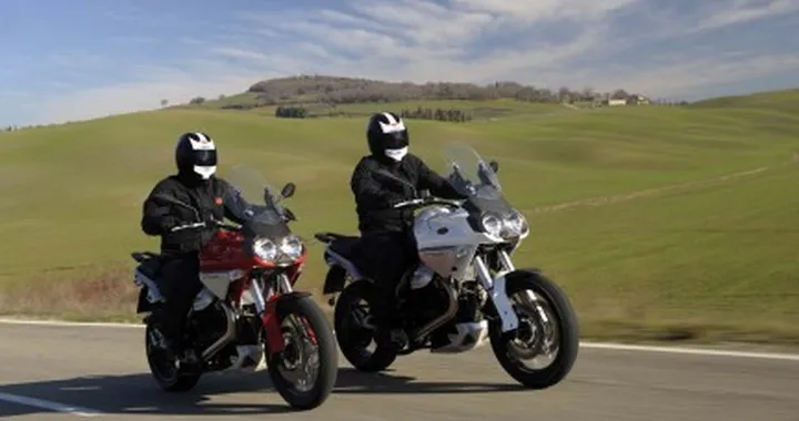 Moto Guzzi Stelvio 1200 4V