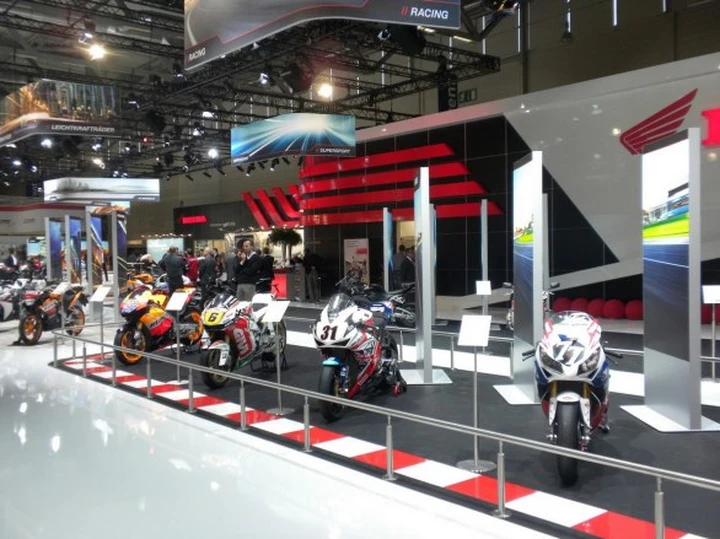 Intermot 2020 rinviato, via al format digitale. Eicma si svolgerà nello stesso modo?