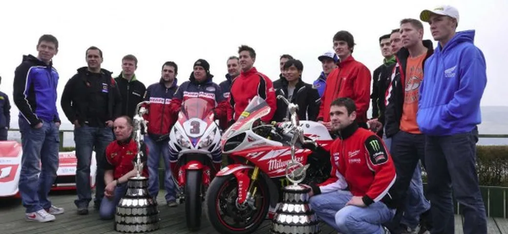 Presentato il Tourist Trophy 2013: MV Agusta pronta all'assalto