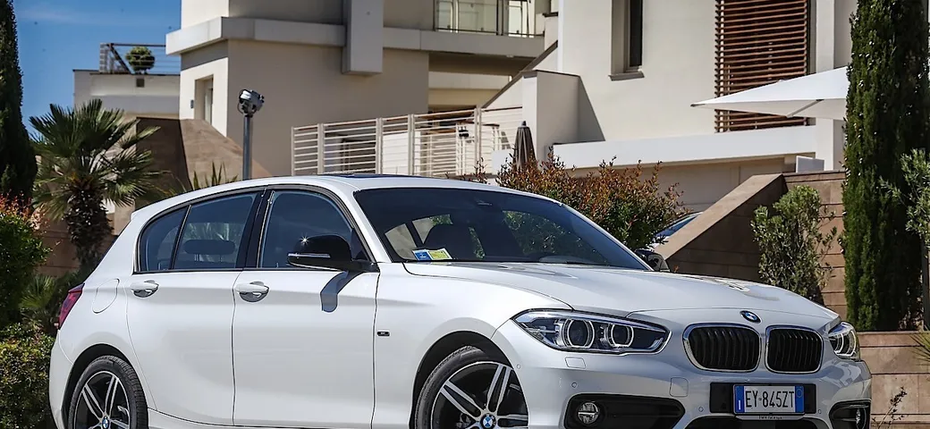 Nuova BMW Serie 1: potrebbe rimanere a trazione posteriore