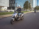 SYM Mamba 160: debutta la nuova generazione di crossover [FOTO]