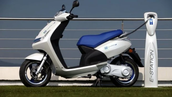 Peugeot e-Vivacity a giugno nelle concessionarie a 4.100 euro