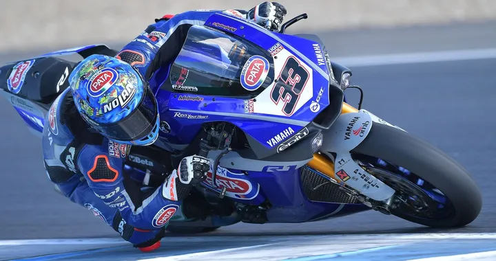 Nolan in pista con i campioni della Superbike