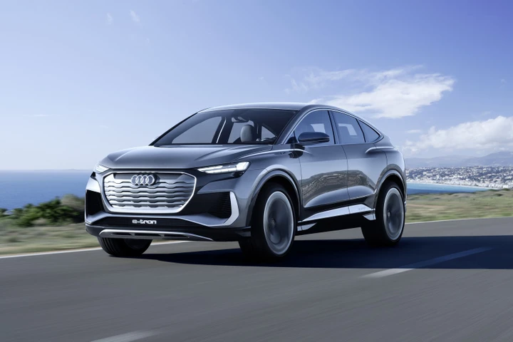 Audi Q4 Sportback e-tron concept: la futura SUV coupé compatta ed elettrica