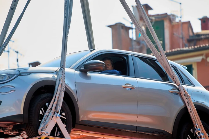 Nuova Fiat 600: debutto imminente per il SUV [VIDEO]