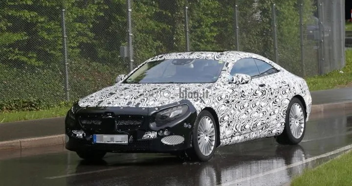Mercedes Classe S Coupè: nuove foto spia su strada