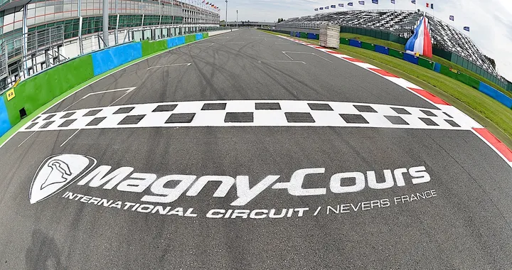 SBK: le soluzioni di Pirelli per Magny-Cours