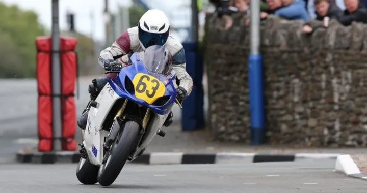 Lutto al Manx GP: deceduto David Taylor