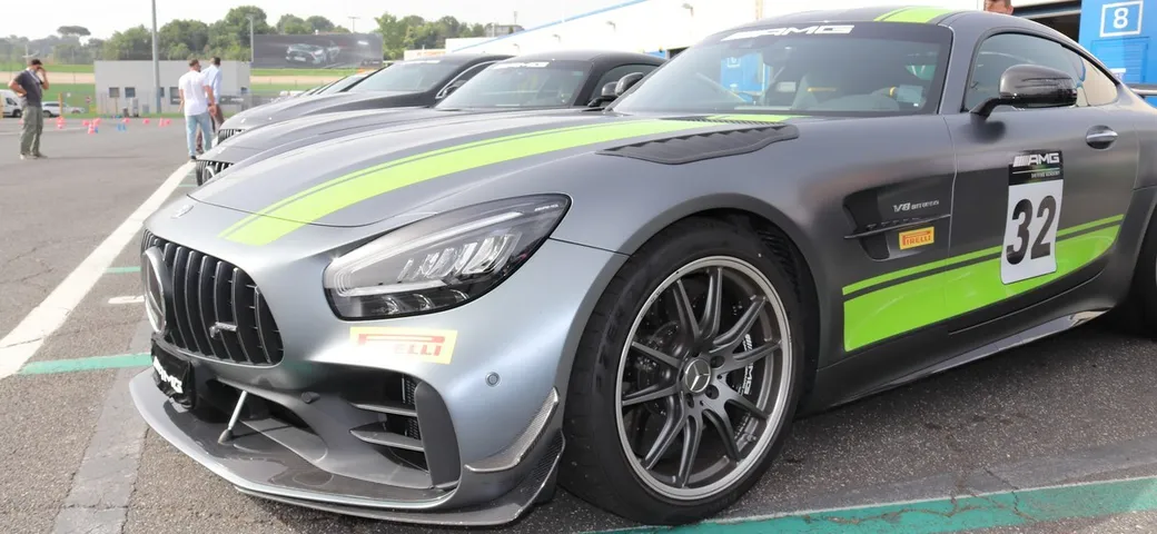 Mercedes-Benz AMG Performance Day: in pista a Vallelunga