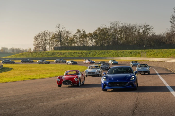 Maserati celebra i 110 anni a Modena con la Tridente Experience