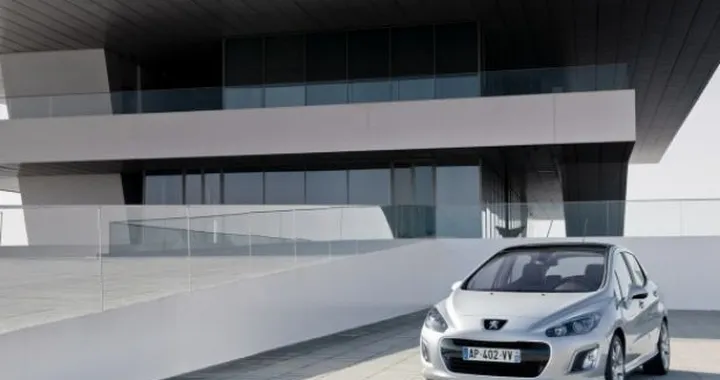 Peugeot 308 restyling 2011