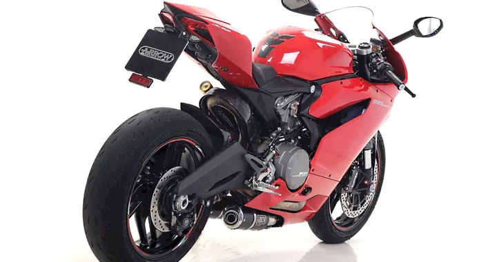 Arrow: kit scarico per Ducati Panigale 899 e 1199