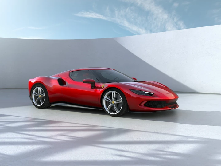 Ferrari 296 GTB: la supercar V6 ibrida plug-in da 830 CV