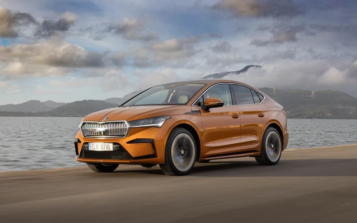 Skoda Enyaq Coupé iV, prezzo e dotazione del nuovo SUV elettrico sportivo