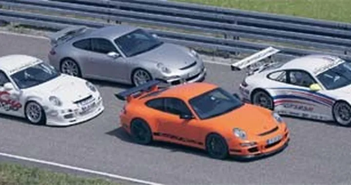 Porsche 911 GT3: meglio in strada o in pista?