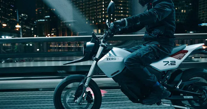 Zero Motorcycles all'Efficiency Tour, con test ride e approfondimenti sul tema zero emissioni