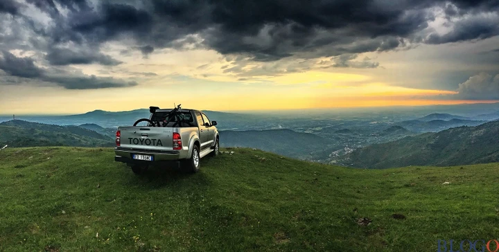Toyota Hilux 3.0 D-4D: la video prova completa