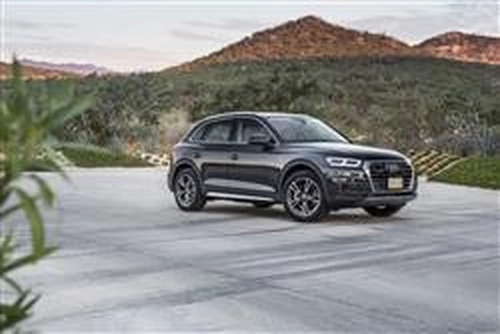 Nuova Audi Q5 2.0 TDI con “S line black” edizione limitata