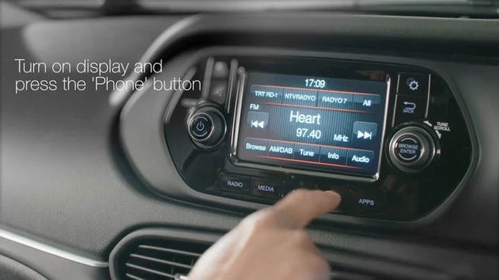 Fiat Tipo: come collegare il bluetooth
