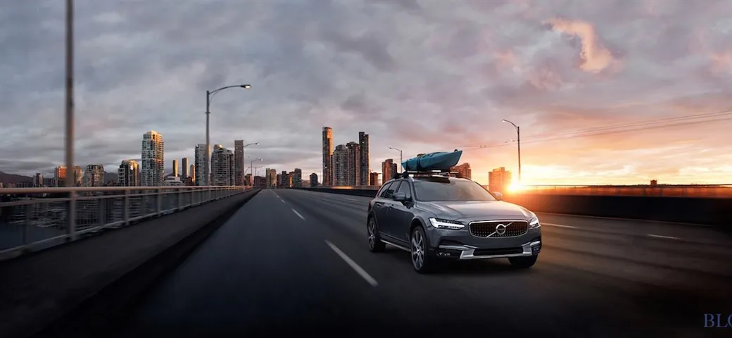 La nuova Volvo V90 Cross Country