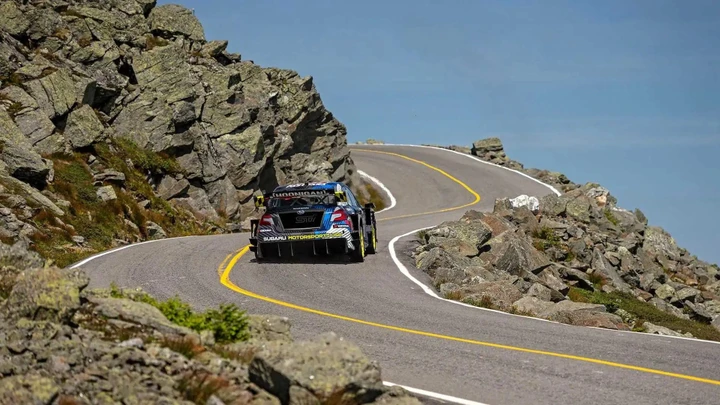 Travis Pastrana: incredibile record in salita con la Subaru [Video]