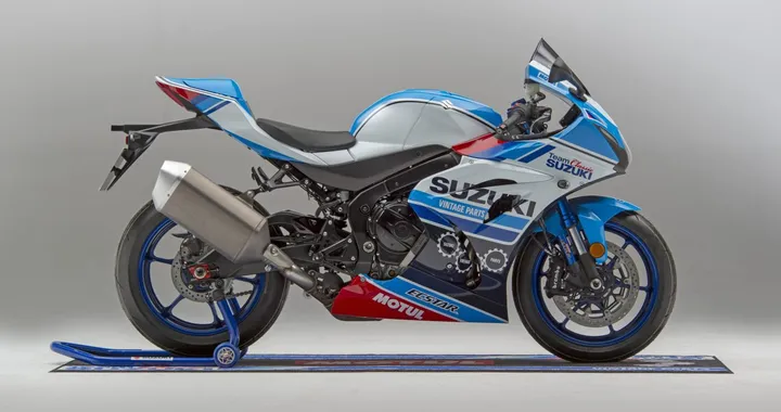 Team Classic Suzuki: una livrea old school per la GSX-R 1000