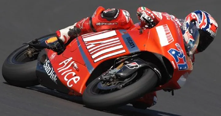 Casey Stoner, RE di Laguna Seca