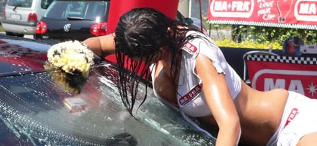 Sexy wash tour
