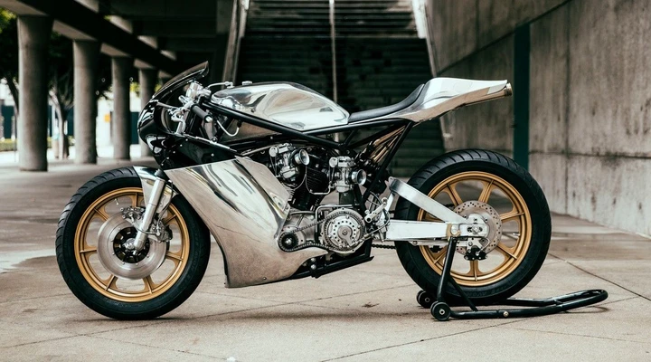 KNTT 1200 by Hazan Motorworks