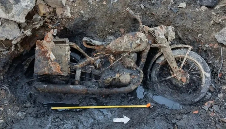 Una DKW NZ 350-1 riemerge dal Danubio dopo oltre 80 anni