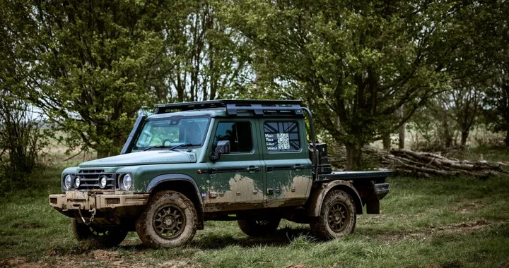 Grenadier militare, Ineos presenta nove varianti per le forze armate UK