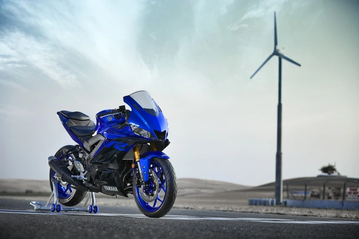 Yamaha YZF-R3: la nuova piccola superbike giapponese