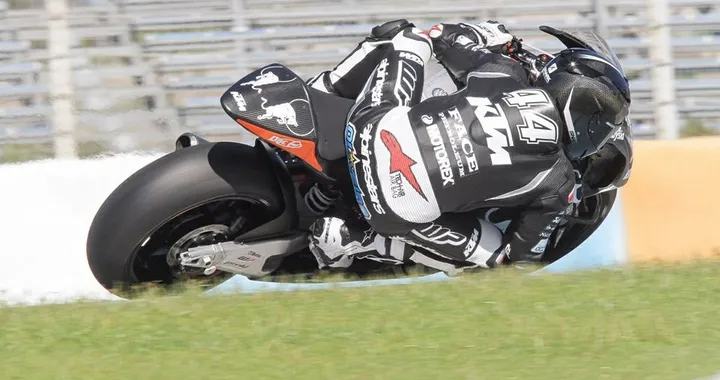 Moto2: KTM e Oliveira svettano nel day 1 di Valencia
