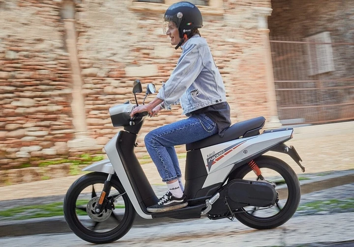 Askoll NGS2: lo scooter elettrico made in Italy che conquista la città