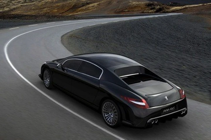 Peugeot 908 RC, concept car per Parigi 2006