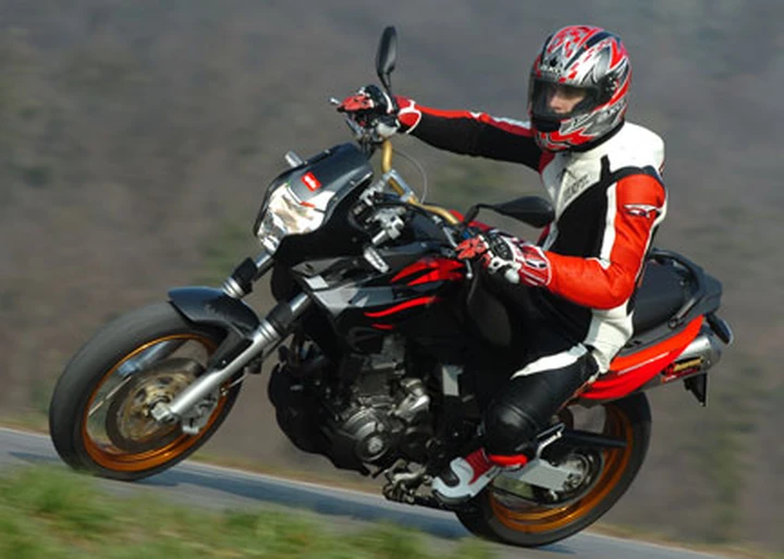 Aprilia Pegaso diventa Factory