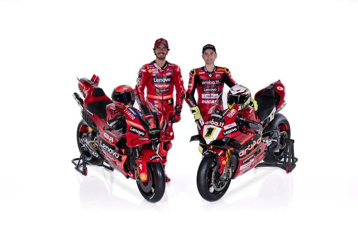 Ducati Corse rinnova la partnership con Riello UPS