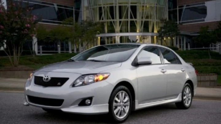 Toyota: problemi allo sterzo della Corolla negli USA