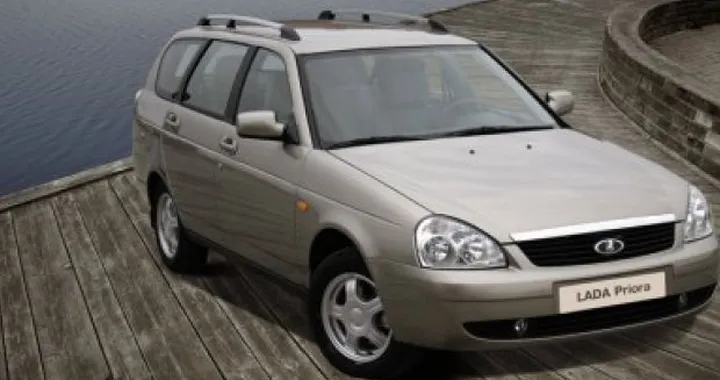 Lada: presentata la Priora Station Wagon