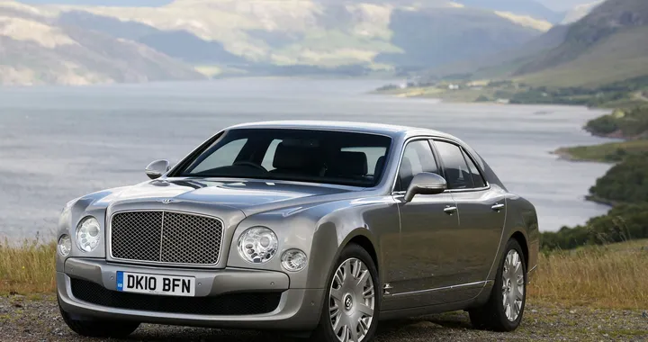 The Grand Bentley: la storia della attuale Bentley Mulsanne