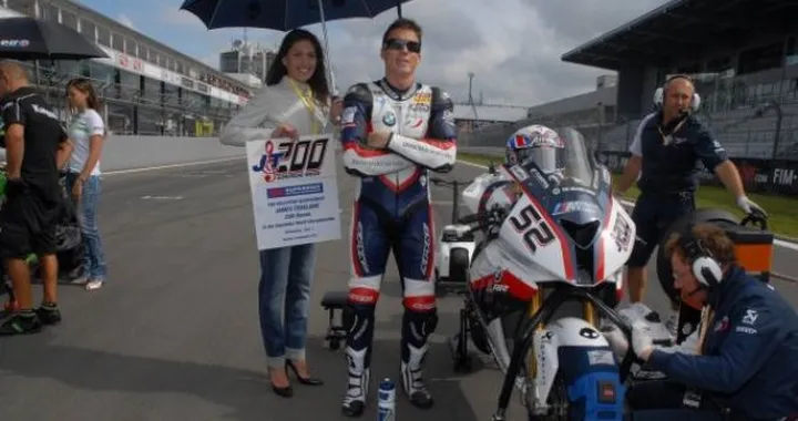 Scatto in Corsa: la caduta di Toseland alla 200a gara al SBK