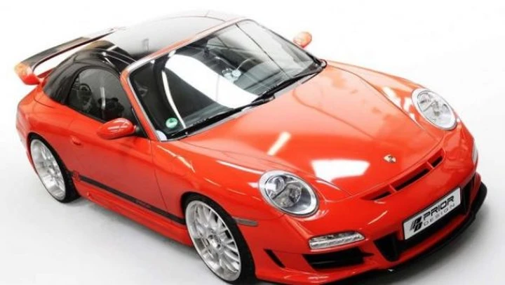 Porsche 996 aero kit by Prior Design