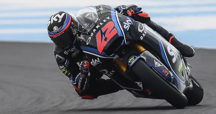 Moto2, Le Mans: prima pole di Francesco Bagnaia