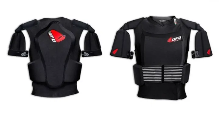 Ufo Plast: corpetto protettivo Cyborg