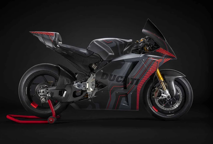 Museo Ducati: tavola rotonda sul futuro delle moto