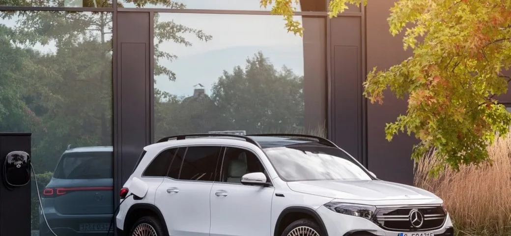 Mercedes EQB: novità elettrica al Salone di Shanghai
