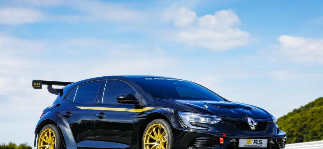 Renault Mégane R.S. TC4: bolide da pista