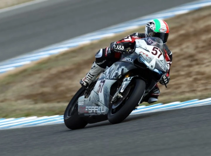 SBK Jerez, Lanzi precede le 1199 Panigale con la Ducati 1098R: 