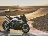MV Agusta F3 Competizione: potenza, eleganza e innovazione in 300 esemplari